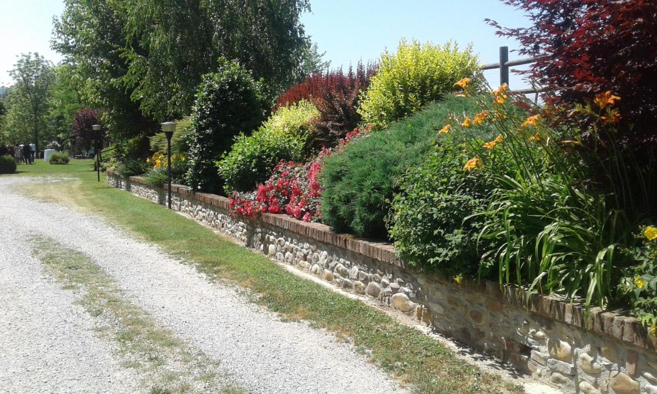 Cascina Stralla Farigliano エクステリア 写真